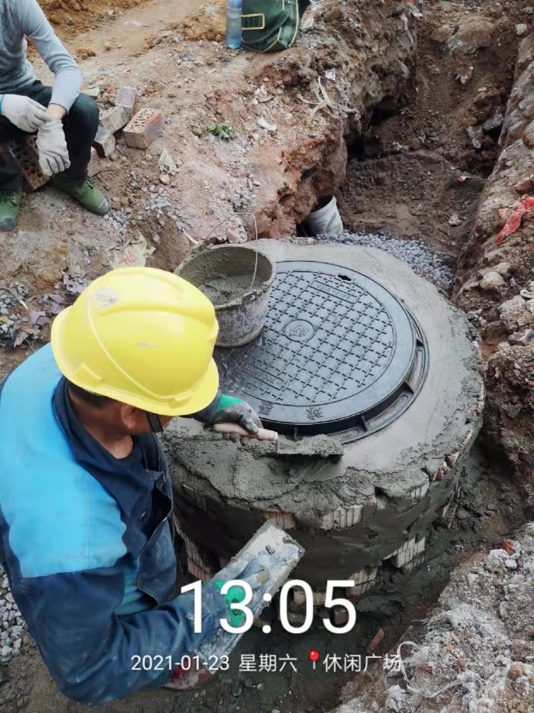 大祥区：推进老旧小区雨污分流改造工程  改善群众出行环境(图3)